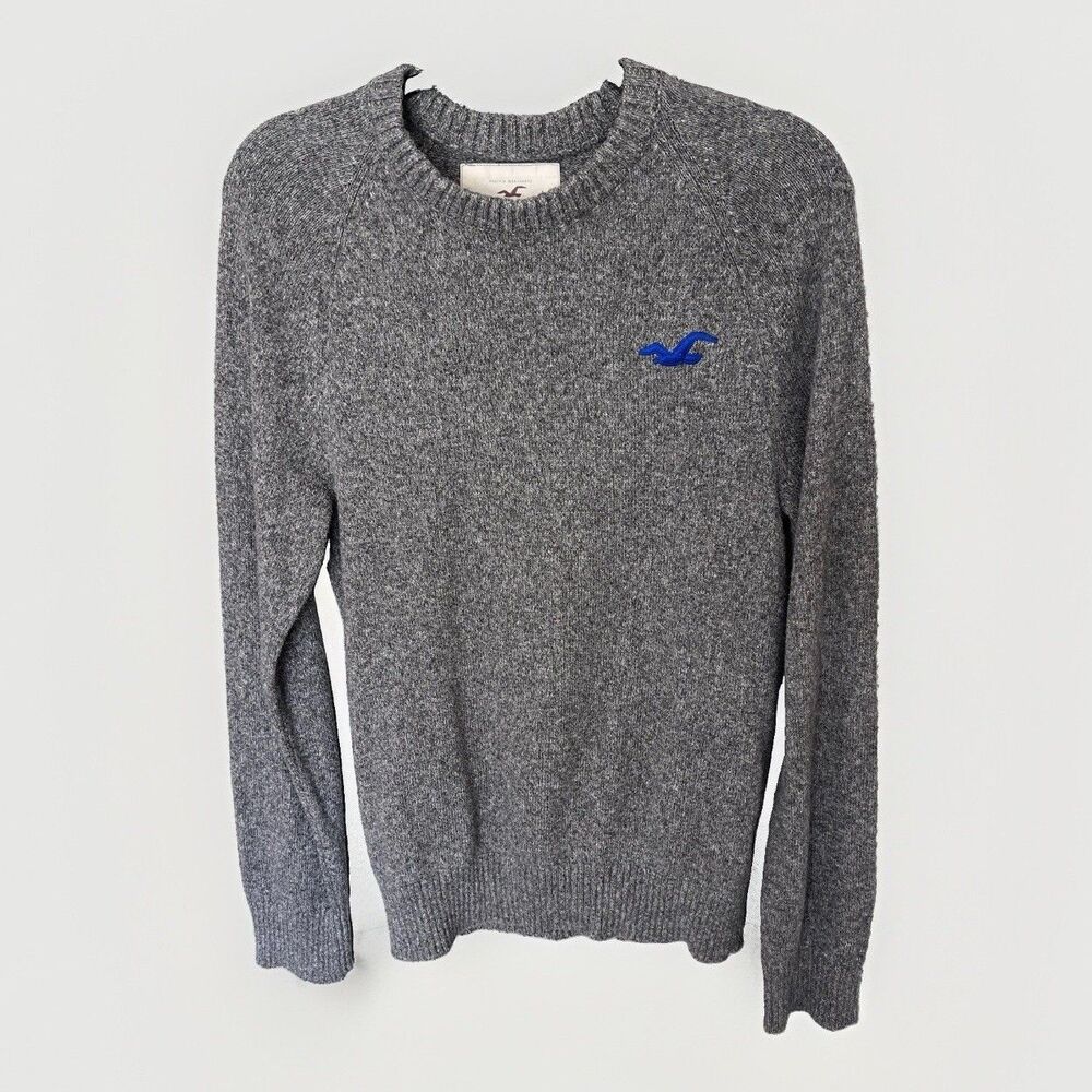 Hollister crewneck Sweater Size Large Soft Comfort Slim Fit